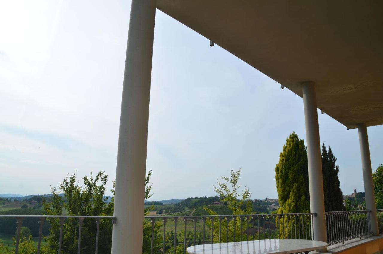 Villa Patrizia Moncalvo Exterior photo